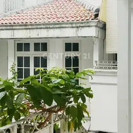 Rumah Strategis Di Menteng Cocok Untuk Commercial
