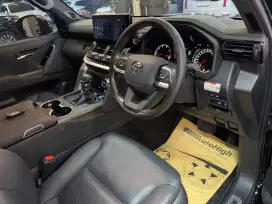 DP10% [Km11.000] Land Cruiser VXR 2024 Black Reg 2025 #AUTOHIGH