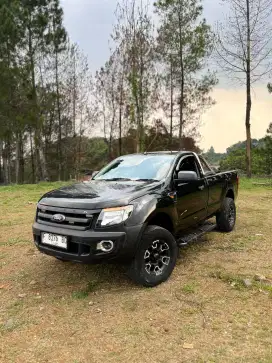 Ford Ranger 2.5 Bensin 4x2 antik 2014