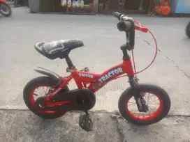 Bmx uk 12 UNITED TRAKTOR FRAME ALLOY Siap Pakai tuk 3 - 6 Thn
