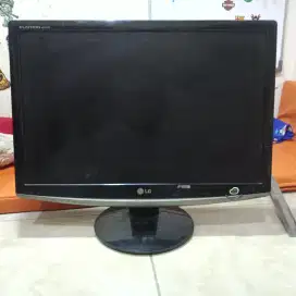 monitor LCD komputer rusak buat copotan