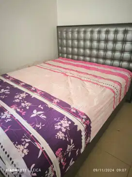 Kasur 1 Set Lady Americana Richmond Kondisi Mulus 99%