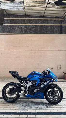 KAWASAKI ZX25R ABS QS