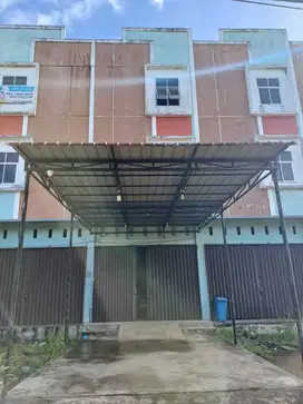 Dijual Ruko 3 Lantai jln mekar baru. Pontianak