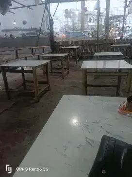 Meja restoran dari bambu dan meja palis takon