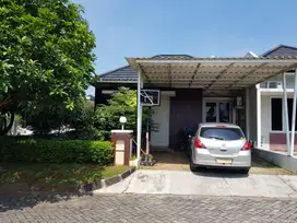 Rumah HOOK Graha Estetika Dekat Kampus UNDIP Tembalang