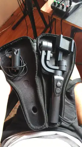 Gimbal stabilizer HP brica pro like new