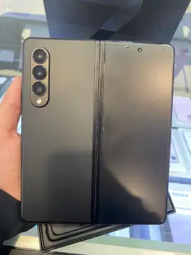 Samsung Galaxy Z Fold 3 12/256 Black Lengkap