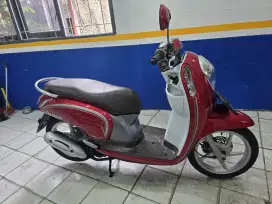 DIJUAL CASH HONDA SCOOPY STYLISH THN 2016 PAJAK IDUP SIAP PAKAI