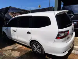 Nissan Grand livina 2015 Bensin