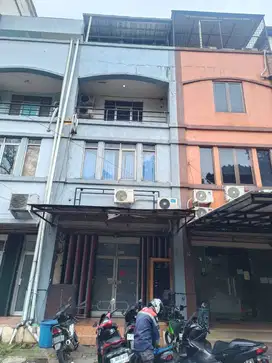 Dijual cepat Ruko Steategis di Duren sawit  Jakarta timur