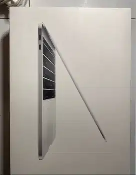 Laptop macbook pro 2017 13 inch