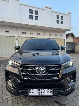 Fortuner gr 2.8 2023