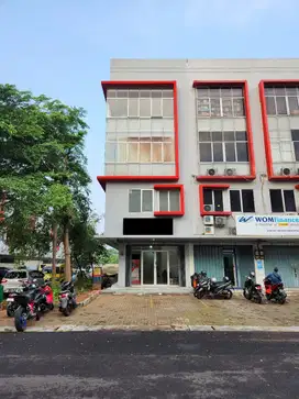 Ruko  Bagus 4 Lantai Hook,City Square Business Kalideres Jakarta Barat