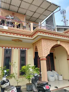 Dijual Cepat Rumah 2 Lantai Siap Huni di Kayu Gede 2, Graha Raya