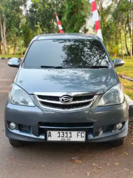 Daihatsu Xenia 2011