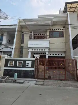 Dijual Rumah Bagus Siap Huni Bebas Banjir Greenville Jakarta Barat