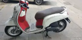 Scoopy Stylish th 2020 mulus pjk baru plat 2030
