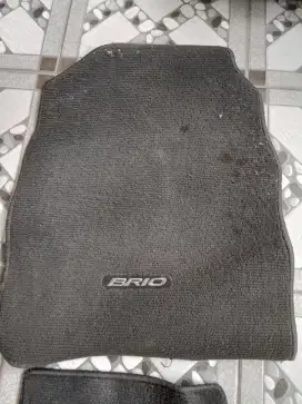 Karpet Mobil Brio
