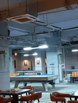 Lowongan kerja Racker/Server Billiard Wanita