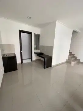 DIJUAL RUMAH PIK 2 UK 6X10 UNFURNISH HARGA PALING MURAH 1,8M NEGO