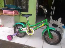 Sepeda anak POLYGON  RING 12.INCH