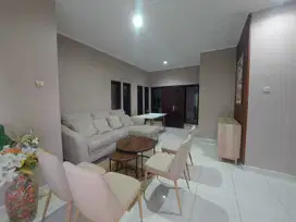 Disewakan Rumah 1,5 Lantai One Gate Sistem di Taman Mumbul, Nusa Dua
