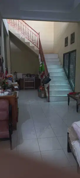 Dijual Rumah 2 lt Di Pondok Gede