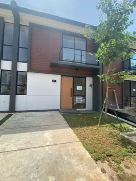 Disewa Rumah Cendana Peak Lippo Karawaci Tangerang