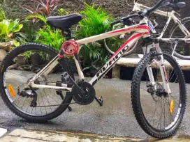 Sepeda Mtb United Avand kesayangan..