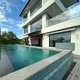 Dijual Luxury Villa 4 Lantai View Laut One Gate Sistem di Goa Gong,