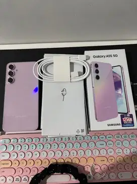 Dijual Samsung A55 8/256 GB Lilac