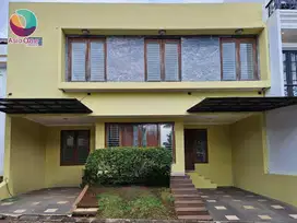 Dijual rumah mewah di perumahan puri sriwedari cibubur