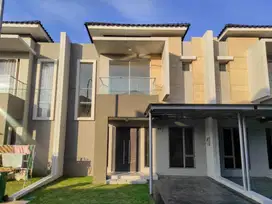 DIJUAL RUMAH 2 LANTAI GOLF ISLAND UK 8x15 PPJB 3 KAMAR TIDUR TERMURAH
