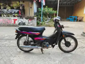 Astrea grand THN 1996 plat B jakarta