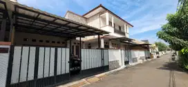 Dijual Rumah lengkap  Fully Furnished  harga Negosiable sampai terjual