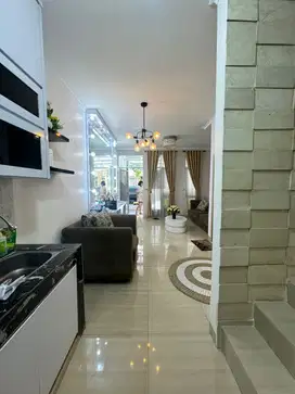Dijual Rumah 2 lantai Furnish Di Royal Palm, Cengkareng
