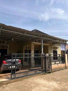 Rumah di Beliung. pagar drum 1. Bagan Pete. Jambi