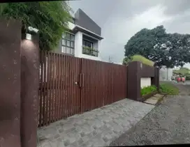 Villa Modern Tropis di Bitera Dekat Taman Kota Gianyar