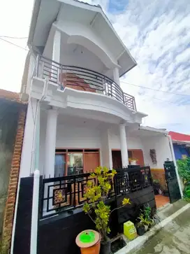 Under Market, Rumah Siap Huni di Banjararum Singosari Malang