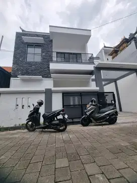 Rumah Modern di Jepun PipiL Gatsu Timur
