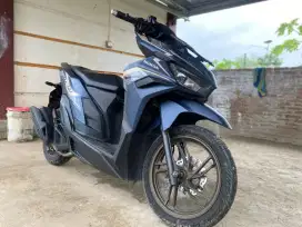 Honda Va rio 150 tahun 2023 lengkap