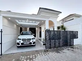 RUMAH MEWAH MODERN DESIGN AMERICAN CLASSIC PURWOMARTANI SLEMAN