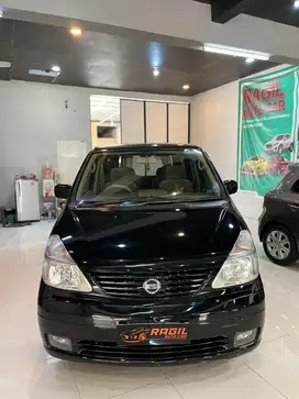 Nissan serena ct 2010 at siap pakai