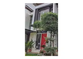 Rumah cantik siap huni modernhill pondok cabe harga dibawah pasaran