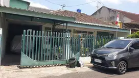 Jual cepat rumah siap huni jalan anggrek bulan kota malang
