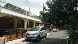 HUNIAN DI JAKAL KM 10 NGAGLIK SLEMAN, TANAH LUA