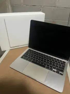 Macbook Air M2 2022 Ibox