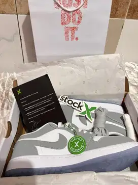 Nike Air Jordan 1 Wolf Grey