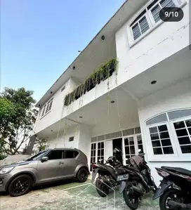 DIJUAL KOST MEWAH 2 LT FULL FURNISH DI TEBET DALAM JAKARTA SELATAN